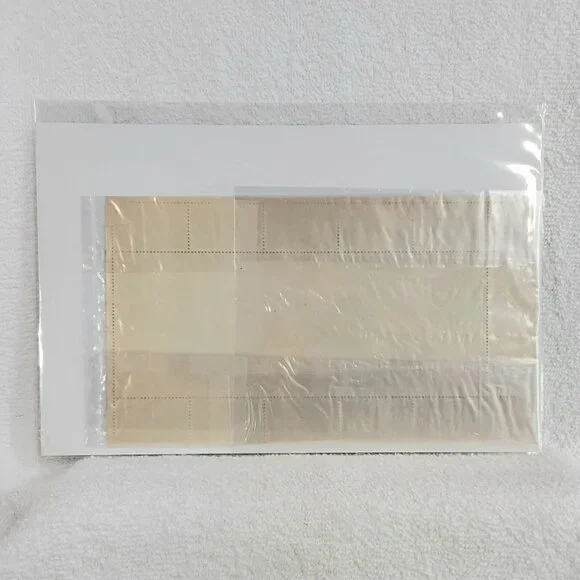 Fully Intact 1991 second sheet in a Series of WWII 50th 1924.. Sheet of Stamps!! - Picture 2 of 2